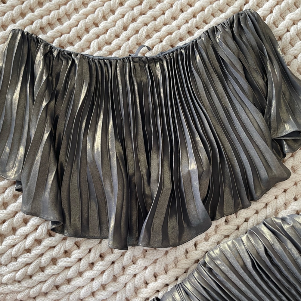 Anthropologie Green Pleated Metallic Skirt Set - Picture 7 of 10